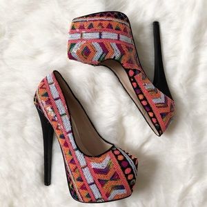 Shoe Dazzle Dara Platform Pump